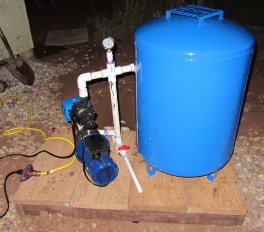 Water pressure store pump for house